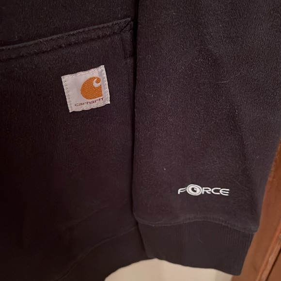 Carhartt Black Crewneck Sweatshirt - Picture 2 of 4